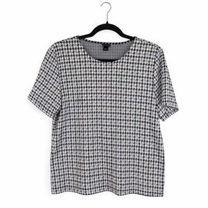 Ann Taylor Black and White Houndstooth Short Sleeve Top
